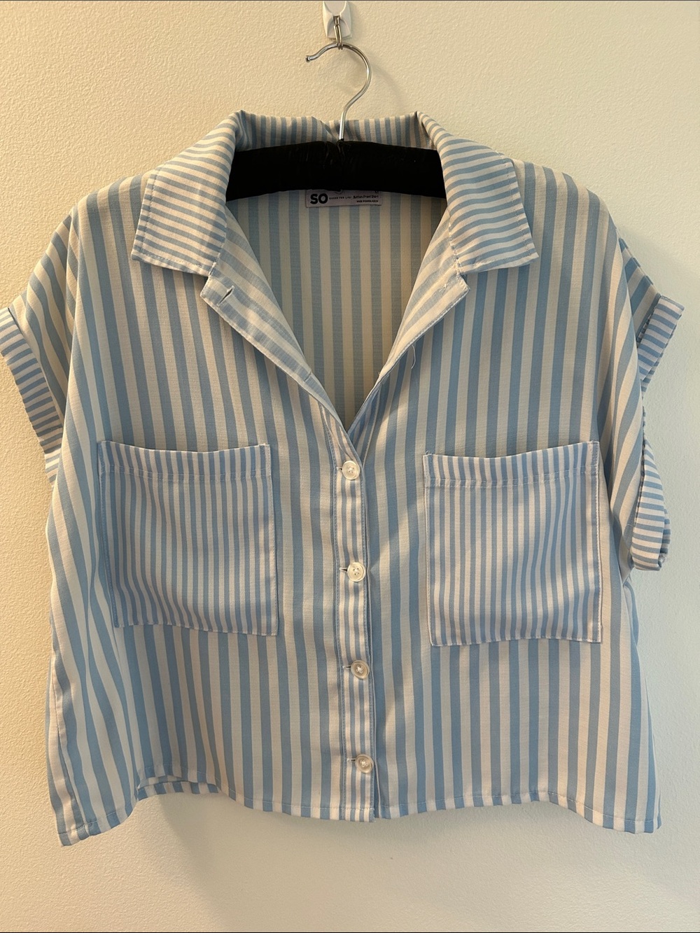 SO Light Blue & White Vertical Stripe Cropped Button-Up Top